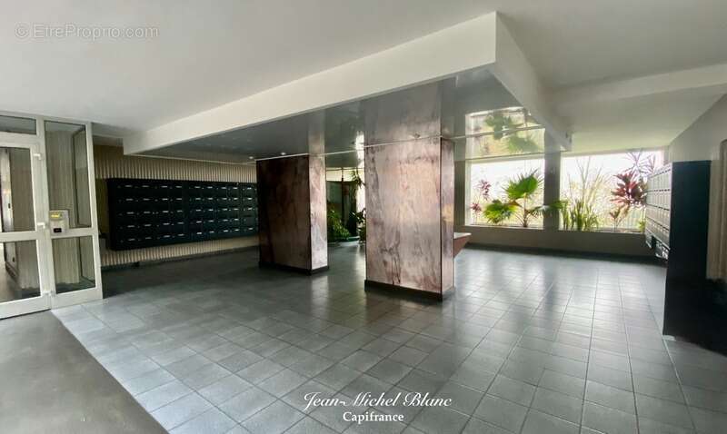 Appartement à SAINTE-FOY-LES-LYON