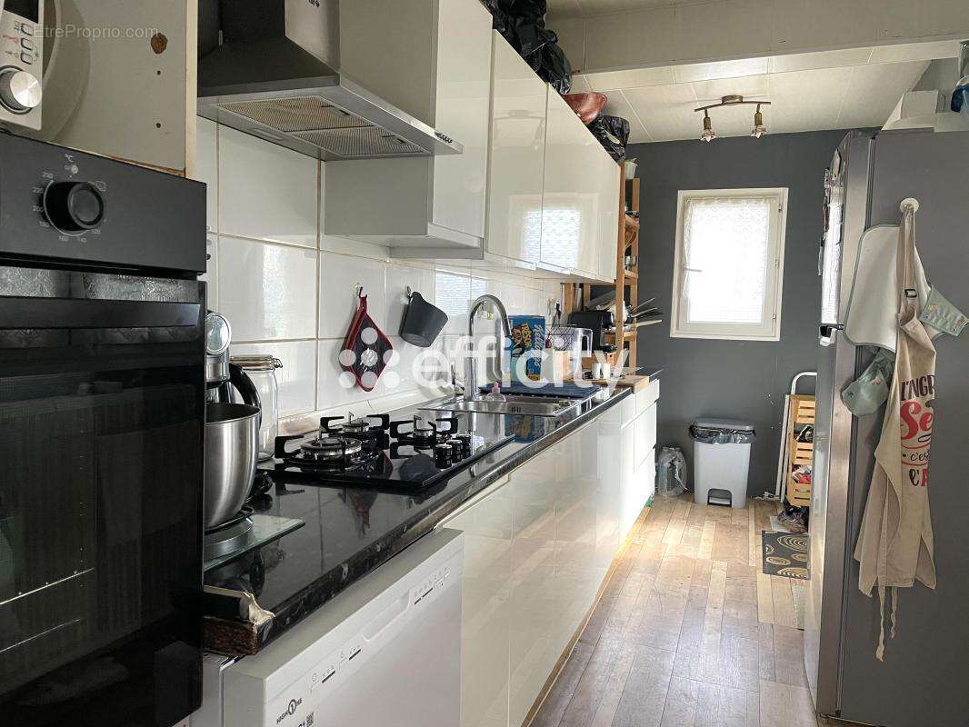 Maison à SAINTE-GENEVIEVE