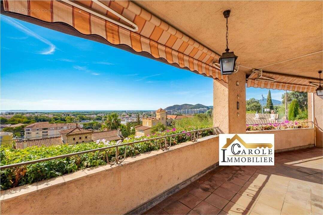 Maison à MANDELIEU-LA-NAPOULE