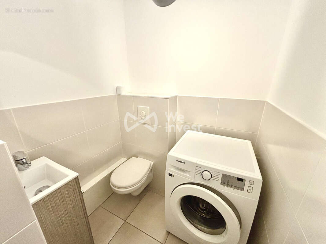 Appartement à LATTES