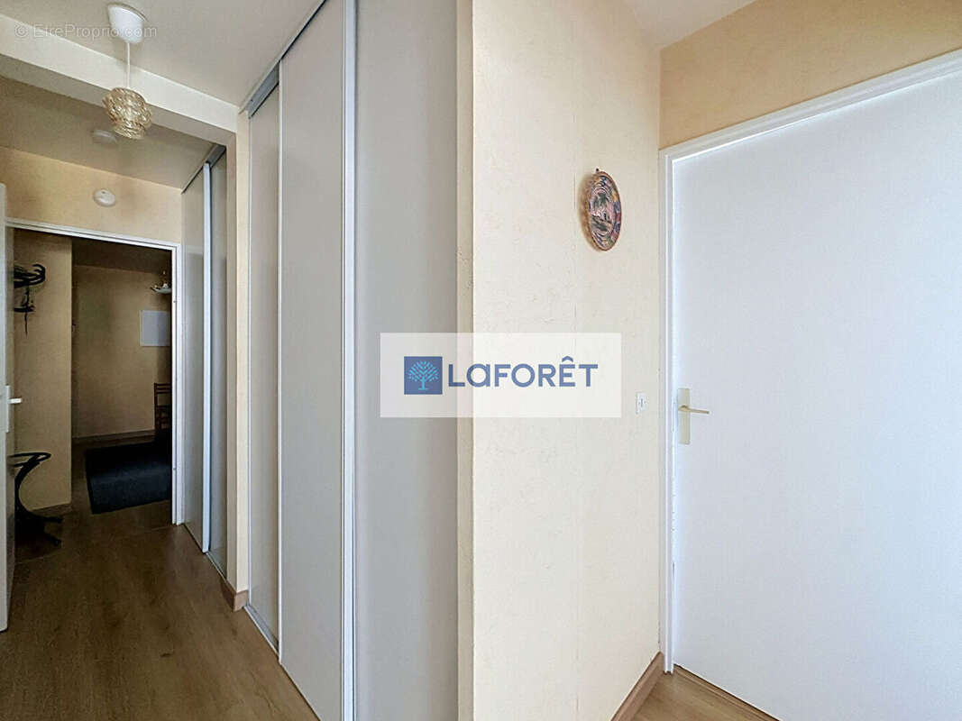 Appartement Sartrouville 4 pièce(s) 84.66 m2 - photo 11