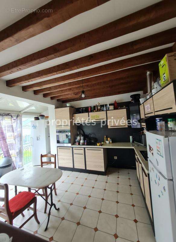 "Talence Universités Maison familiale de 159 m², 6 chambres, véranda et jardin" - photo 6