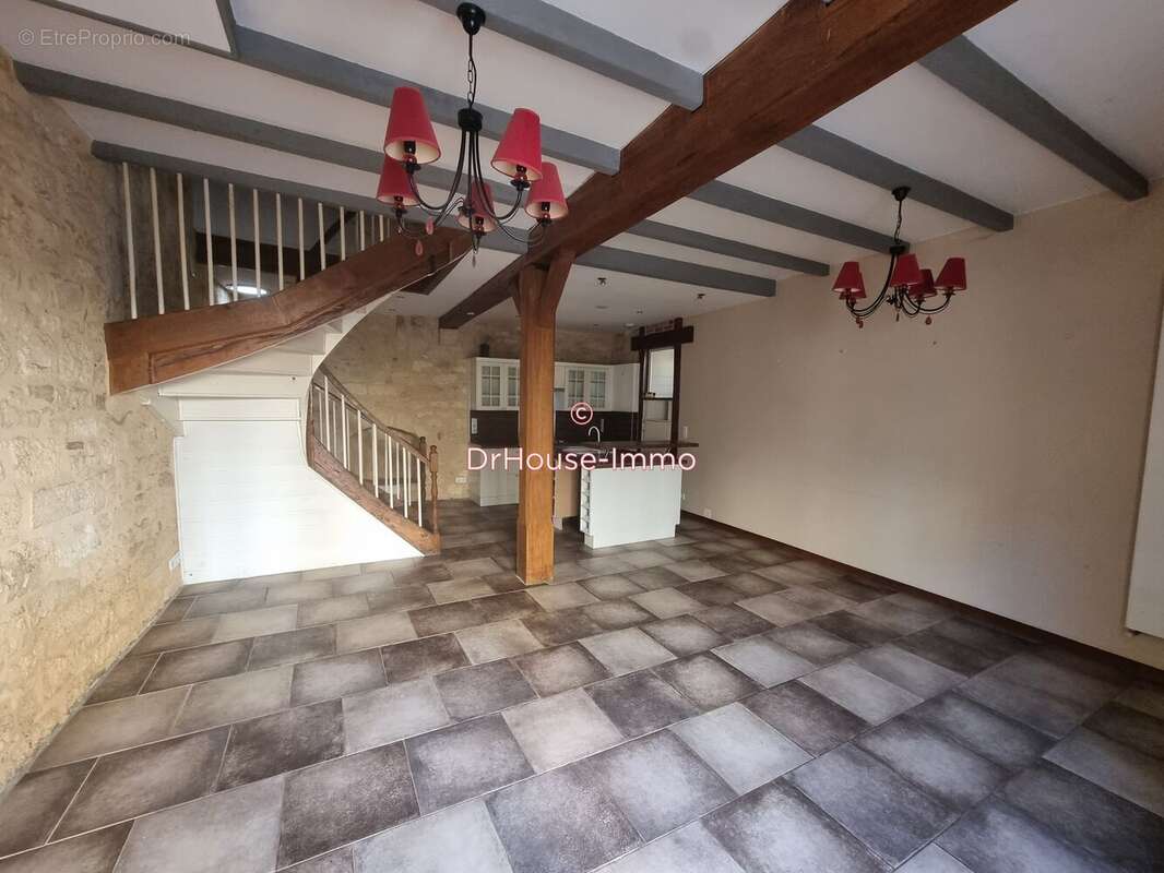 Maison à BEAUMONT-DU-PERIGORD