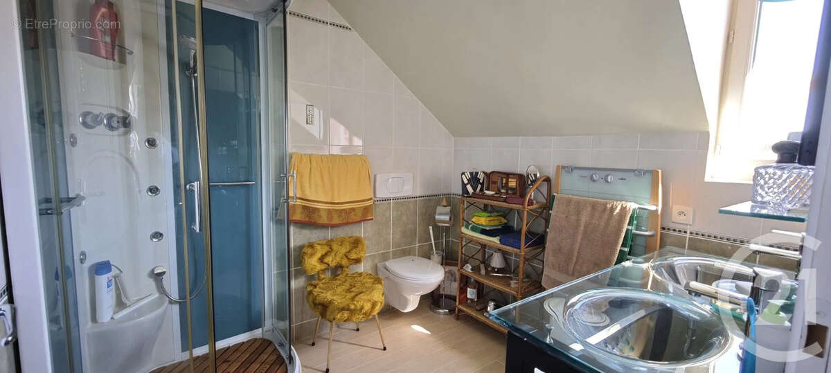 Maison à LOGRON