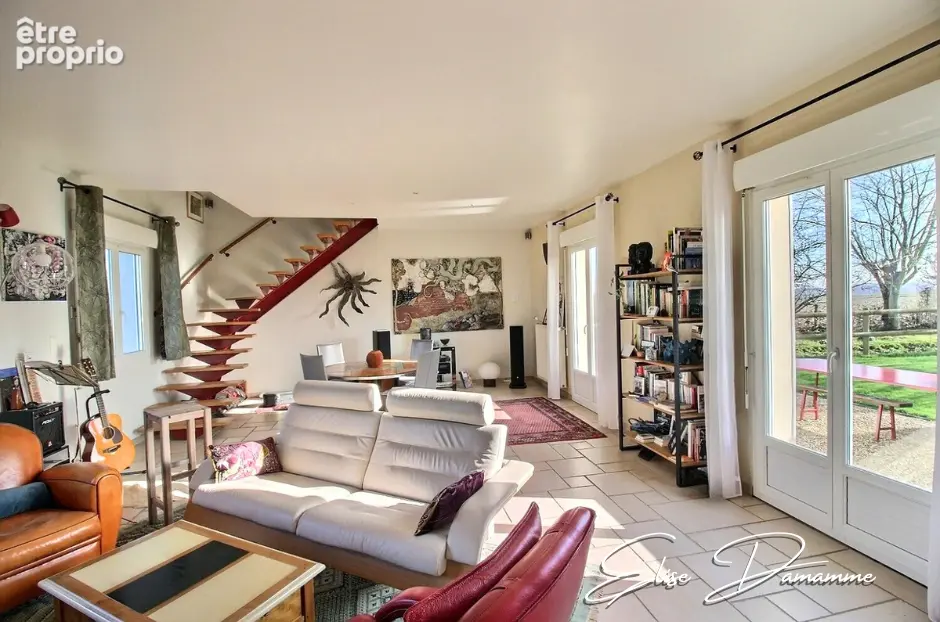 IDEAL CHEVAUX - Propriété comprenant maison, gîte et dépendances sur 9900m² - photo 11