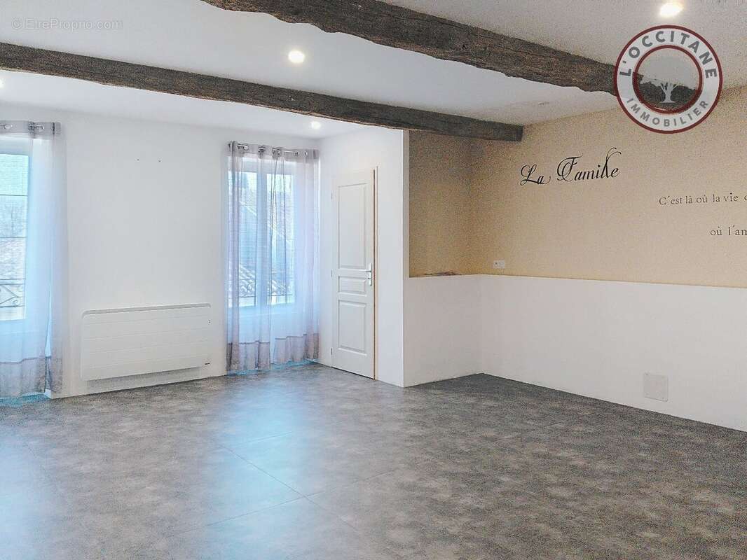 Maison à MAUVEZIN