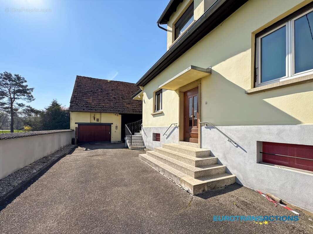 Maison à NIEDERMODERN