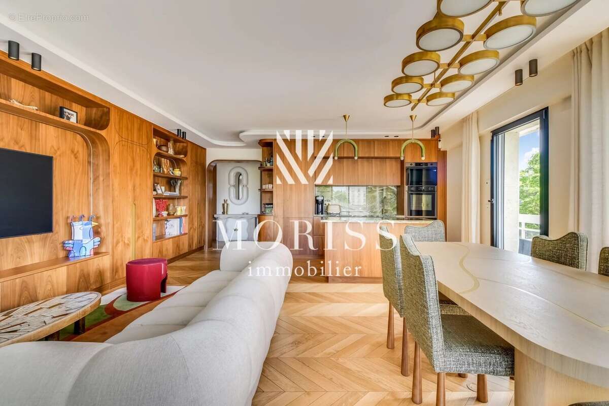Appartement à NEUILLY-SUR-SEINE