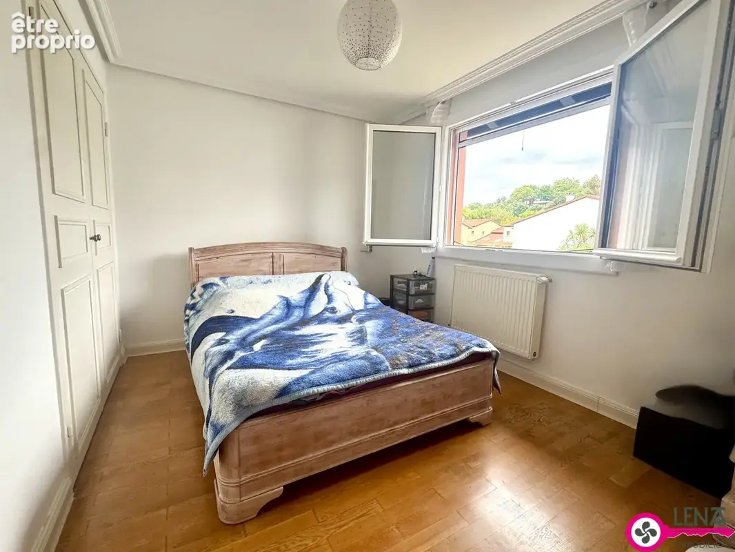 Maison T4 en très bon état, avec terrasses, jardins et garage - photo 8
