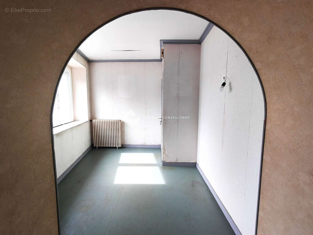 Maison 157 m² à Caurel  - photo 5