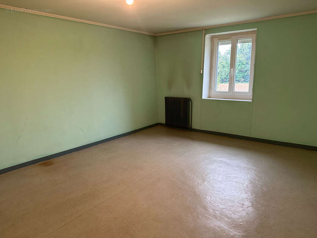 Maison à SAINTE-BLANDINE