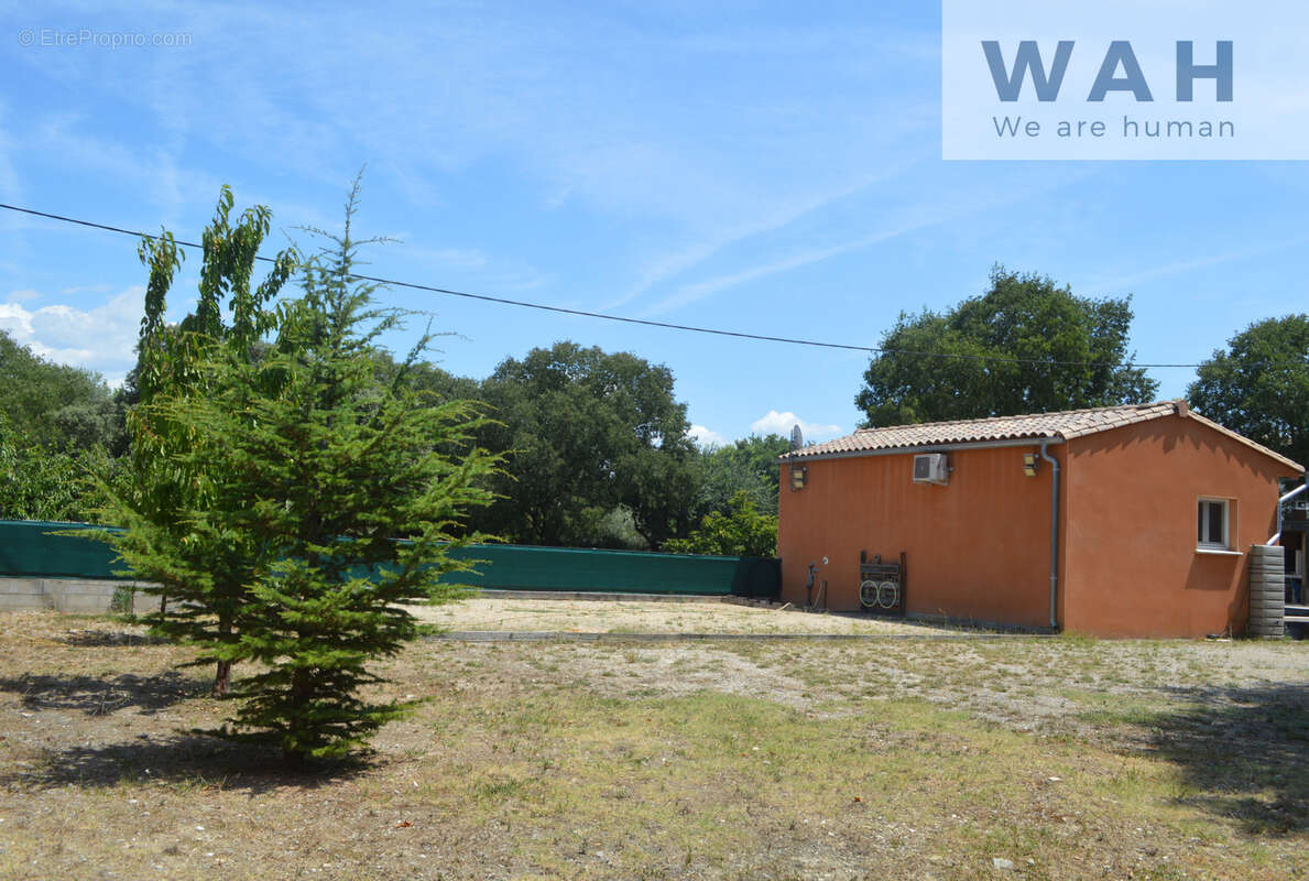 Sauve 30610 -  maison plain pied + studio+ bureau +garage +piscine - photo 22