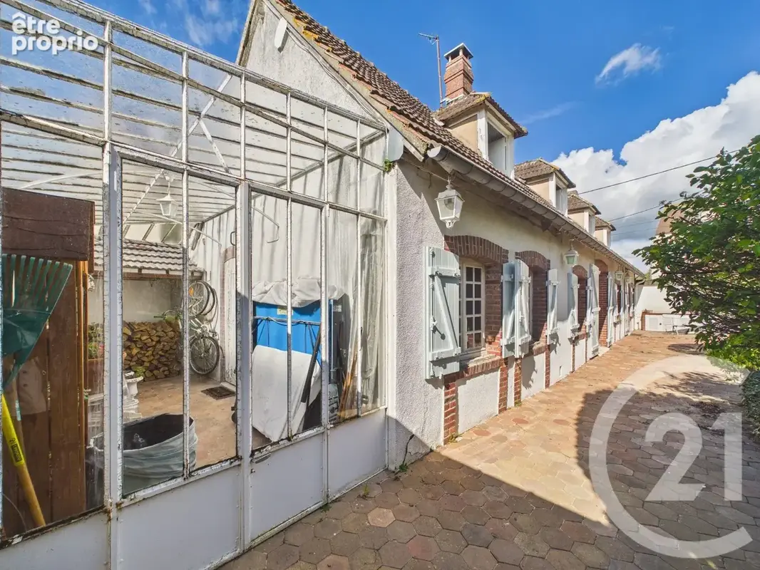 Maison 6 pièces 120 m² à vendre à Chartres (28000) - photo 5