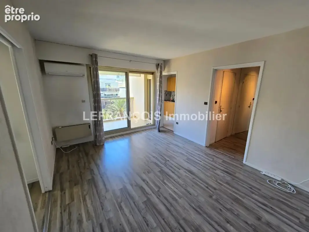 Appartement 2 pièces 38 m² à vendre à Le Cannet (06110) - photo 4