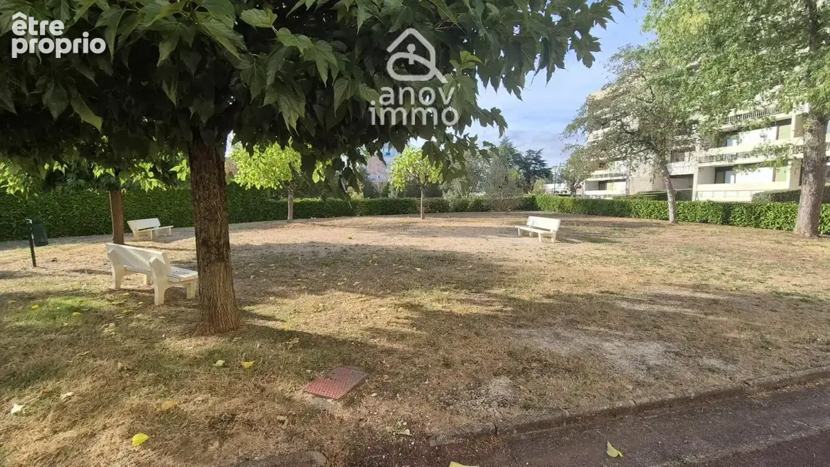 ANGOULEME : Appartement  type III d'environ 63 m2 entièremen - photo 12