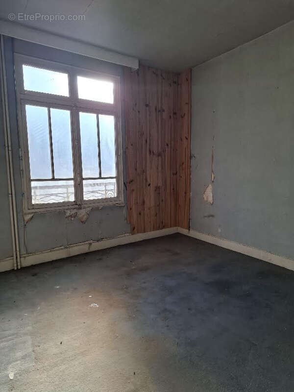 Maison à SAINT-MARTIN-DE-VALAMAS