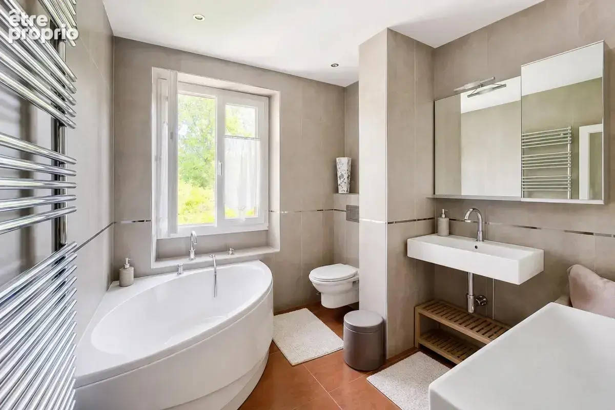 Maison de 7 pièces de 209 m² à Nogent-le-Rotrou - photo 13