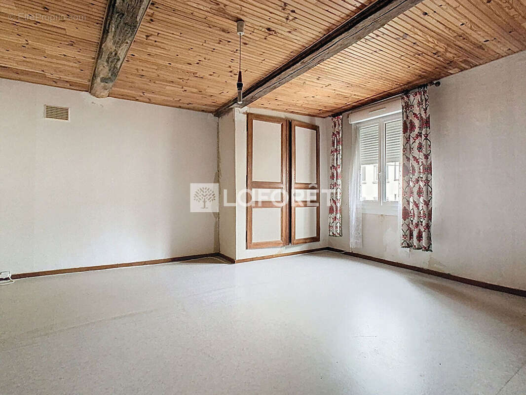 Appartement à SAINTE-MENEHOULD