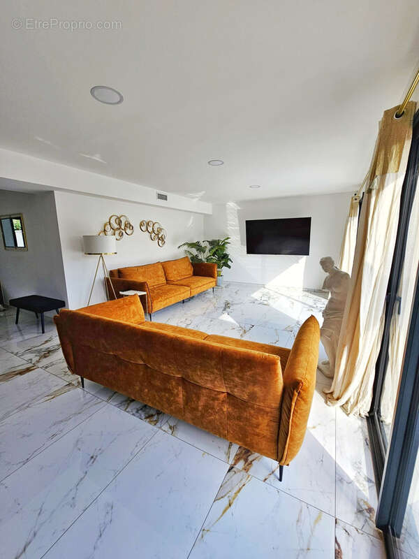 Maison à RIVE-DE-GIER