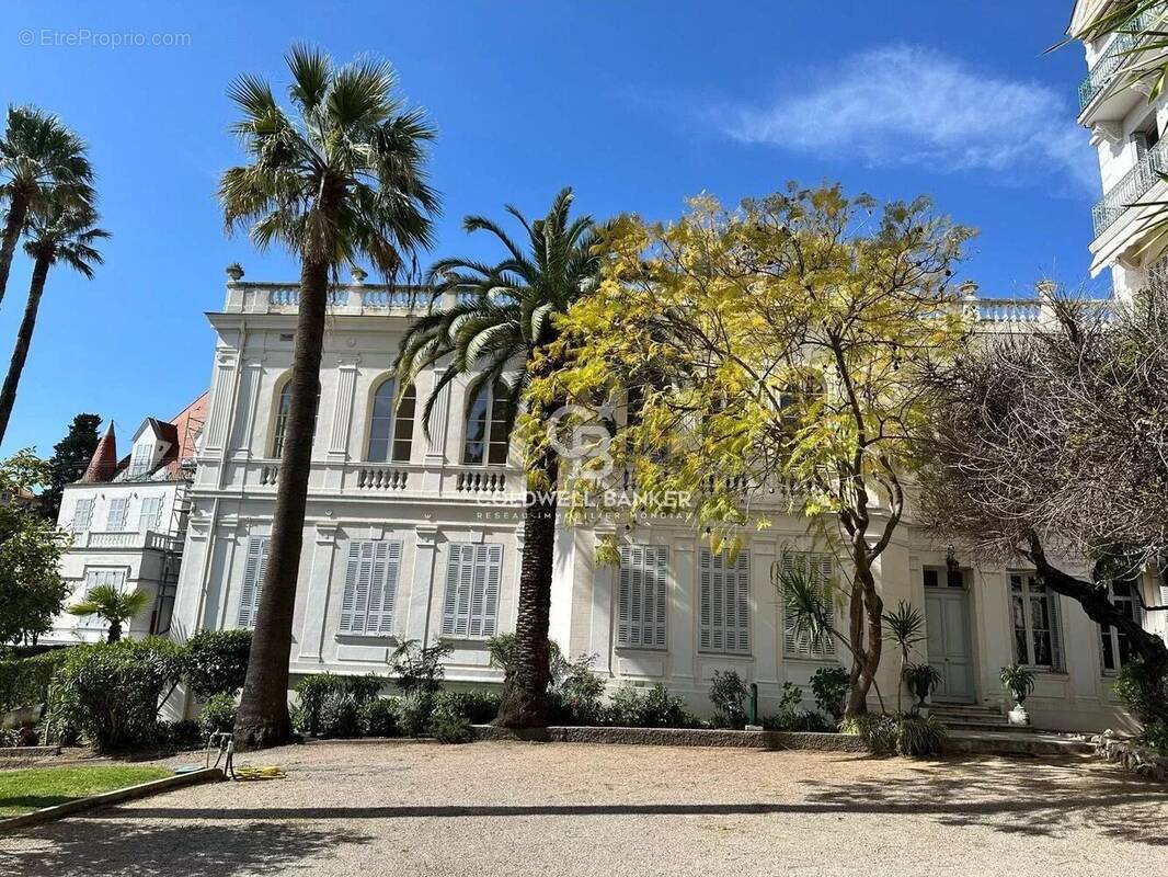 Appartement à CANNES