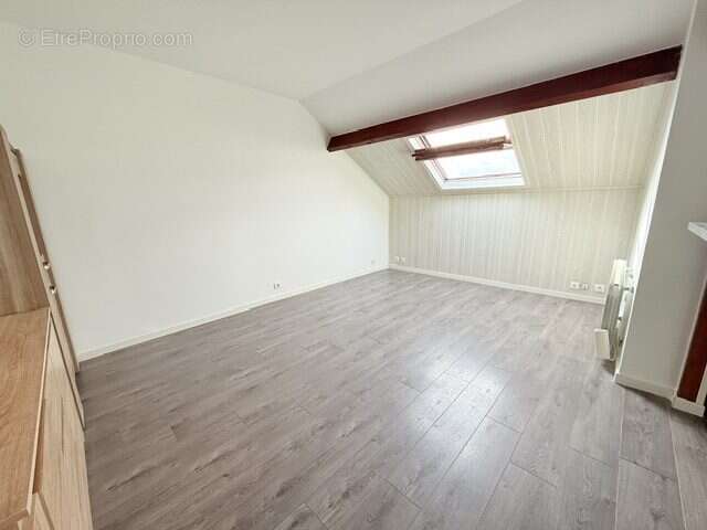 Appartement à PONTAULT-COMBAULT