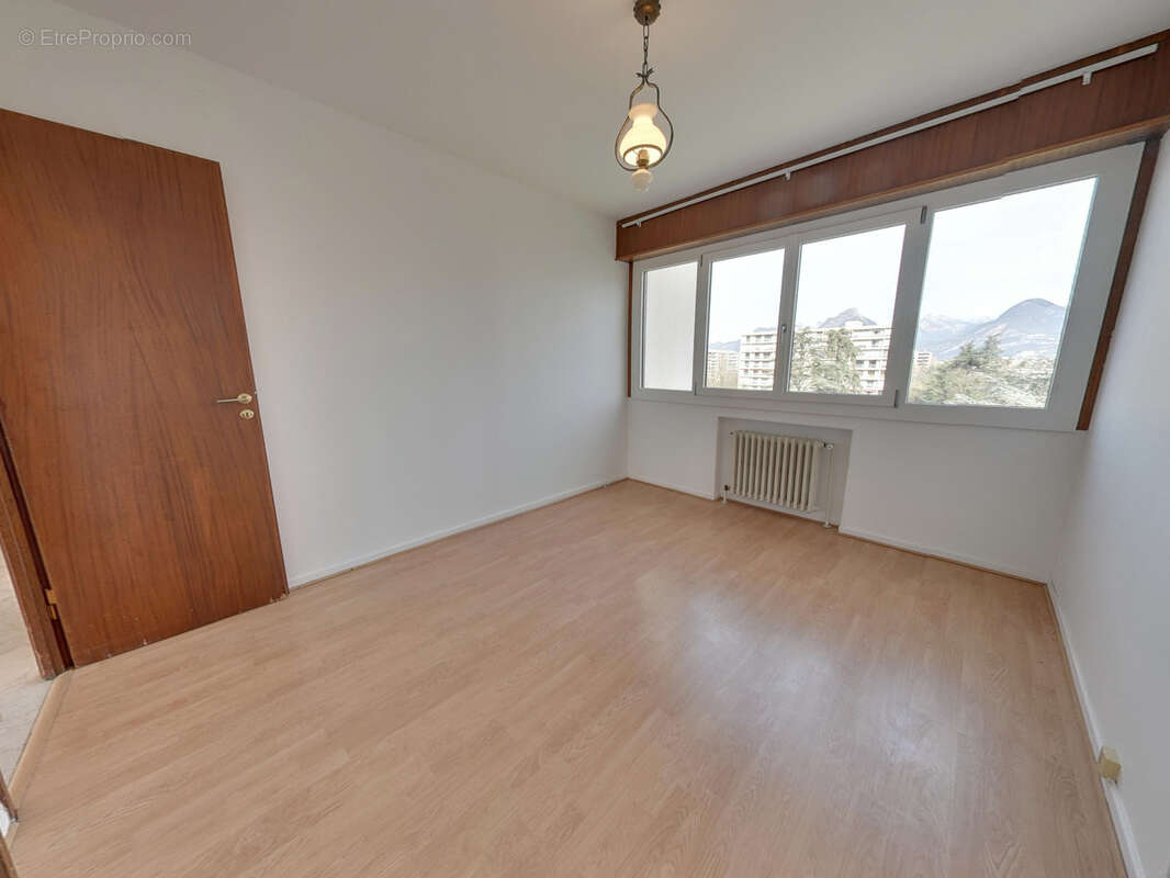 Appartement à ECHIROLLES