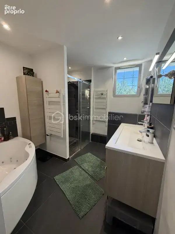 BOURG LES VALENCE - Maison individuelle 144 m² - photo 4