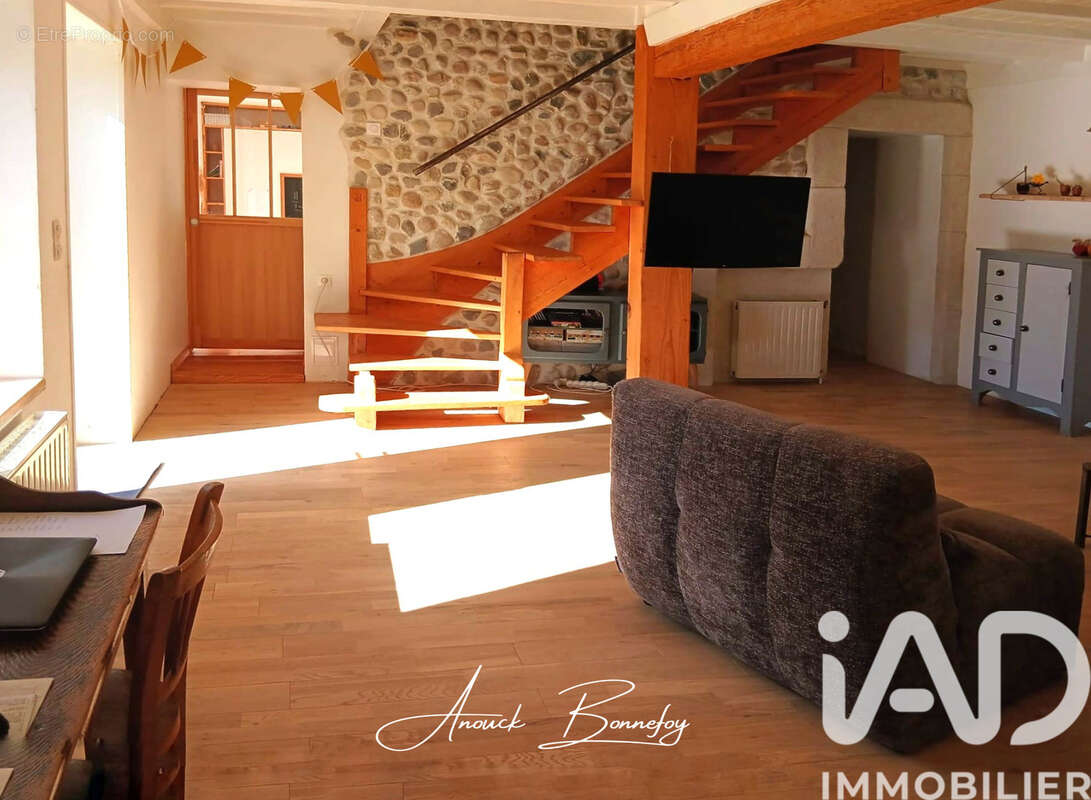Photo 2 - Maison à CHATUZANGE-LE-GOUBET