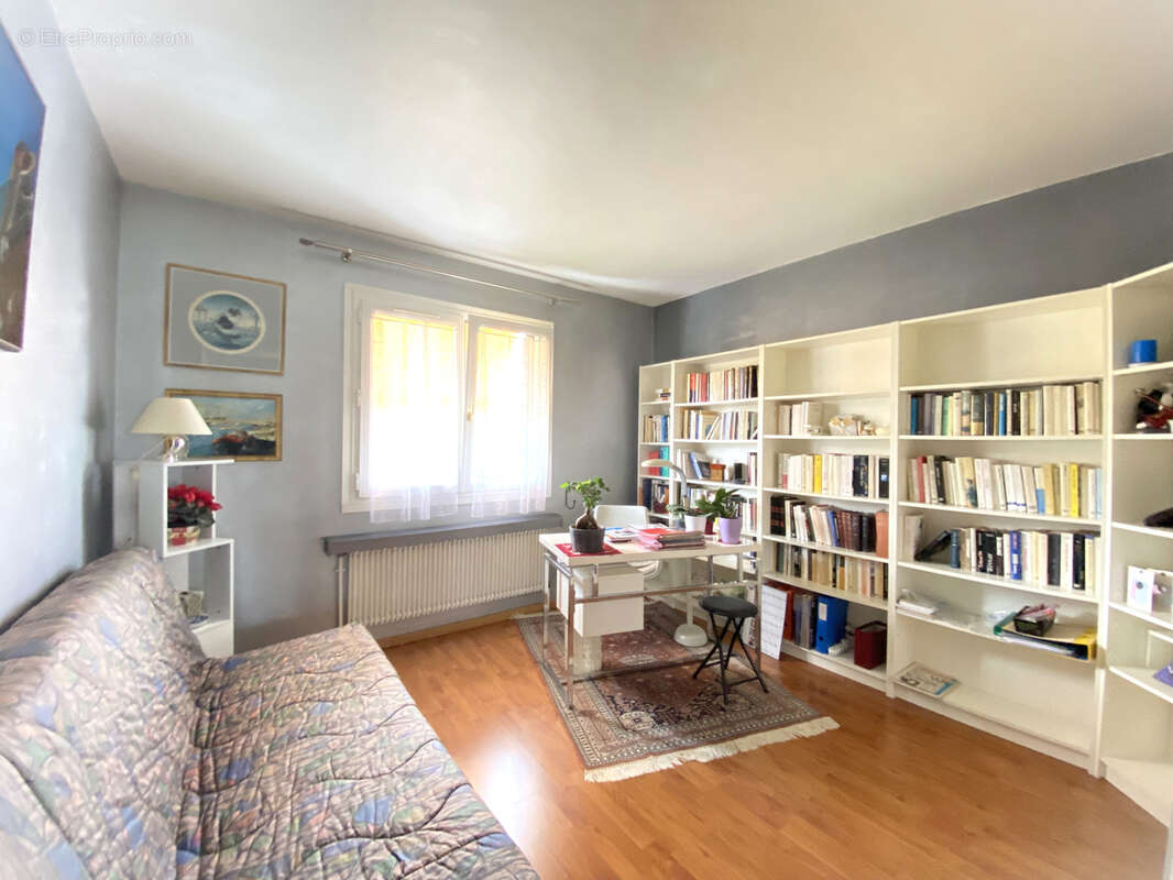 Maison à ORMESSON-SUR-MARNE