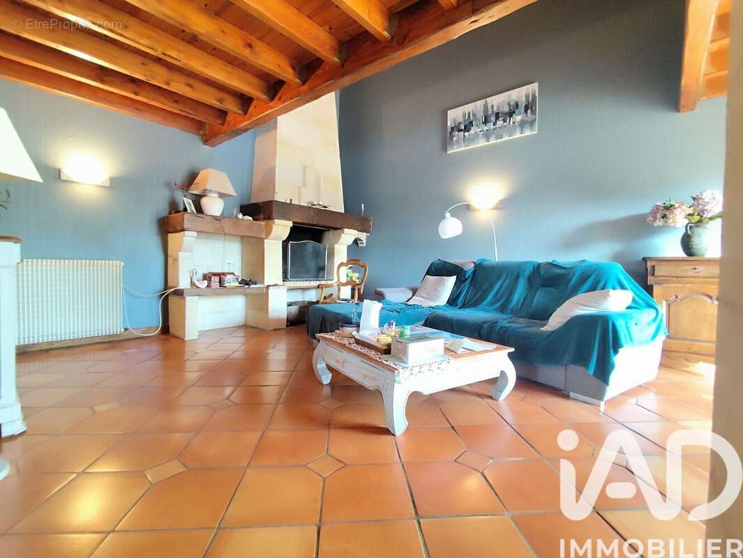 Photo 6 - Maison à LUSSAC