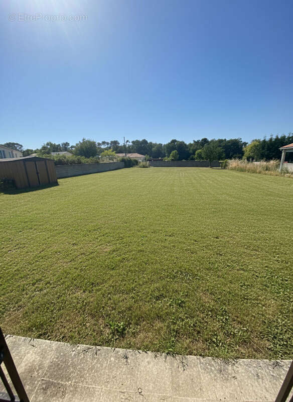 Maison 216m² à montpon-ménestérol - photo 3