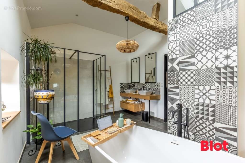 Maison à CHATEAUGIRON