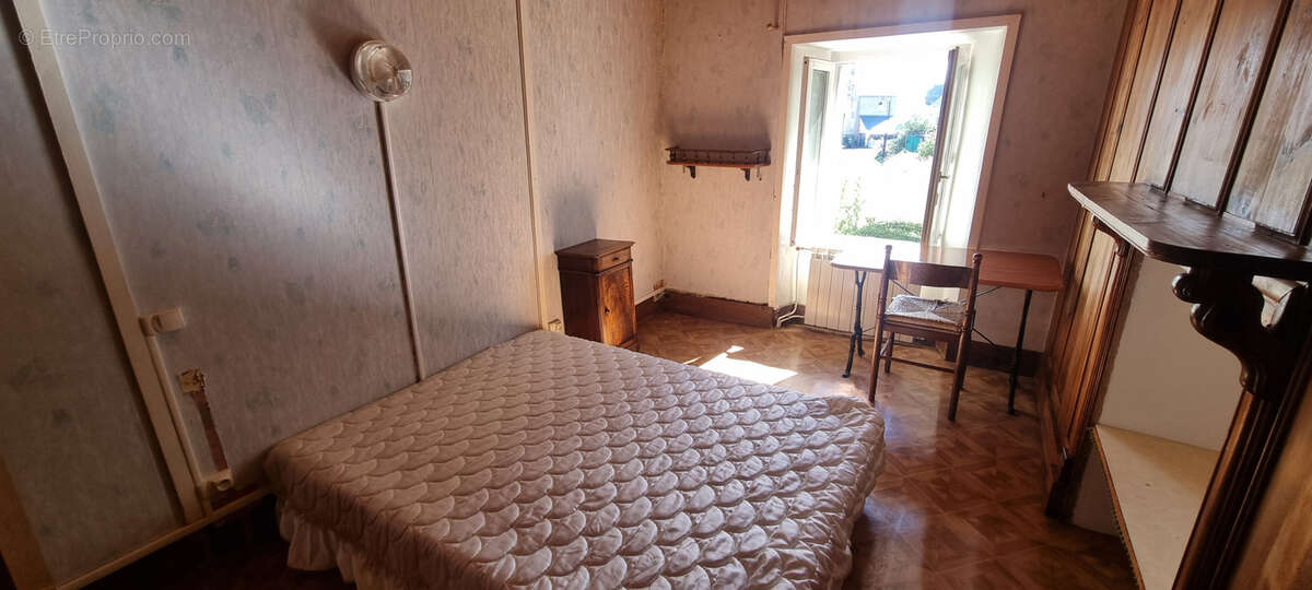 Maison à SAINT-URCIZE