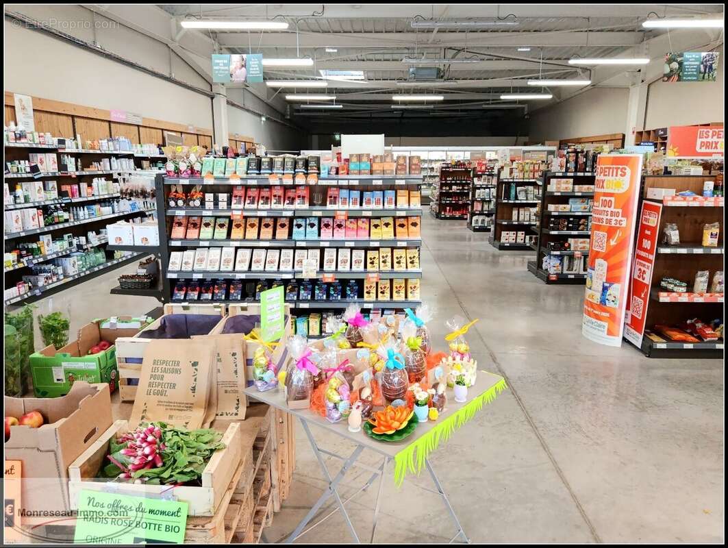 Commerce à SAINT-NABORD