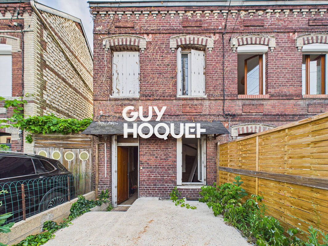 Maison à LE PETIT-QUEVILLY