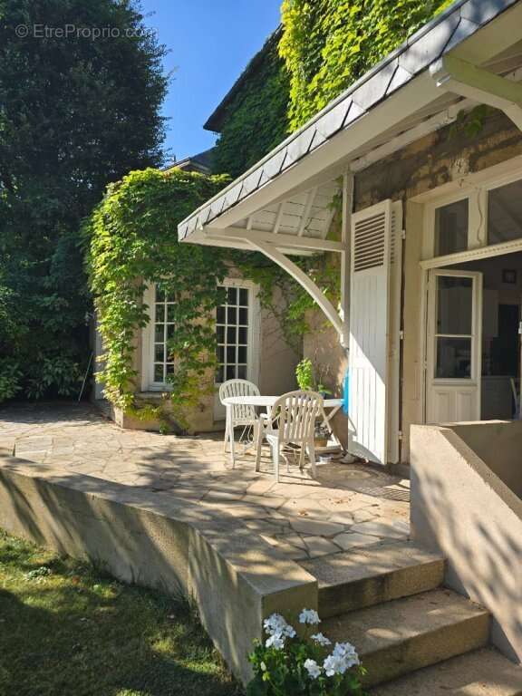 Maison à LE CREUSOT