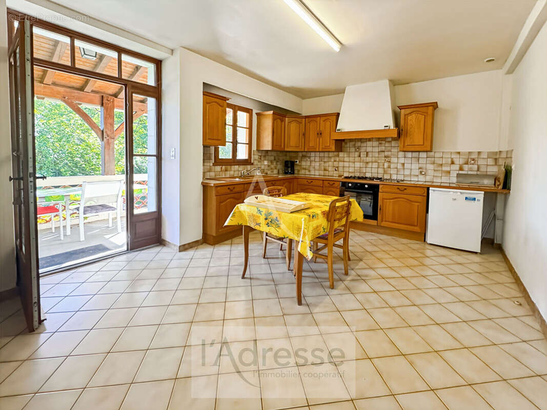 Maison à ANGLARS-JUILLAC