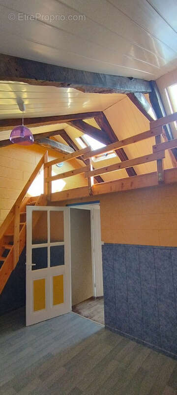 Maison à LACHAPELLE-SOUS-CHANEAC