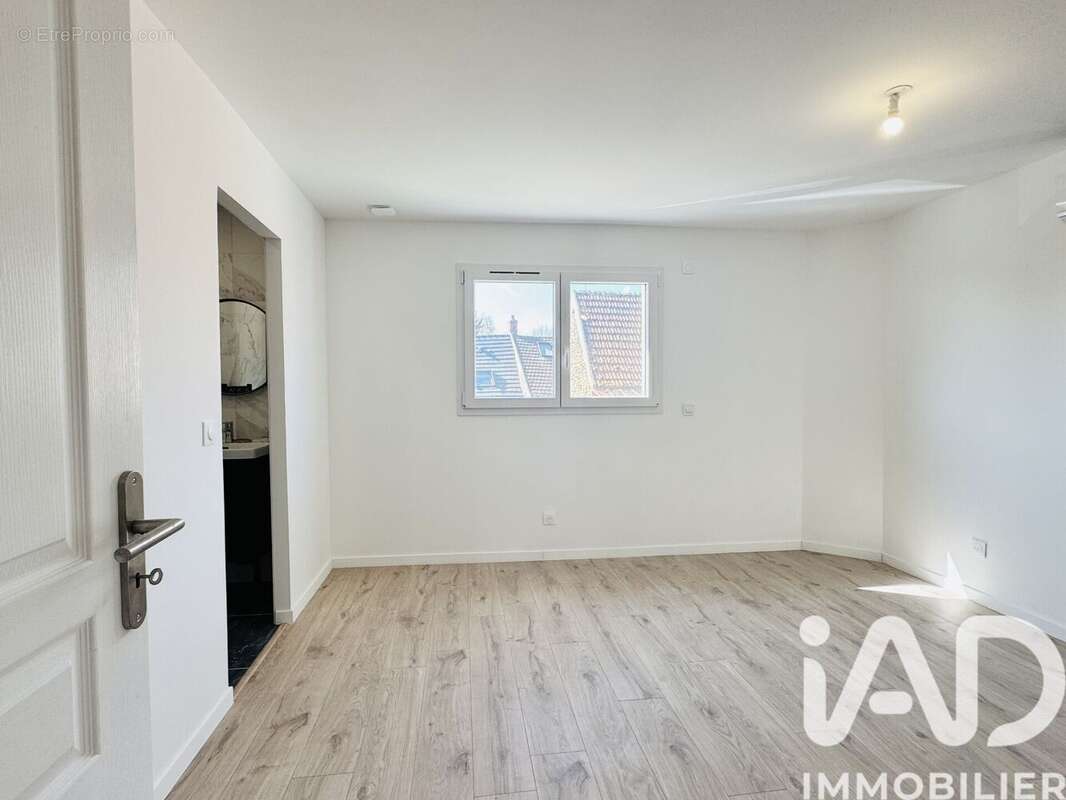 Photo 7 - Maison à PRESLES-EN-BRIE