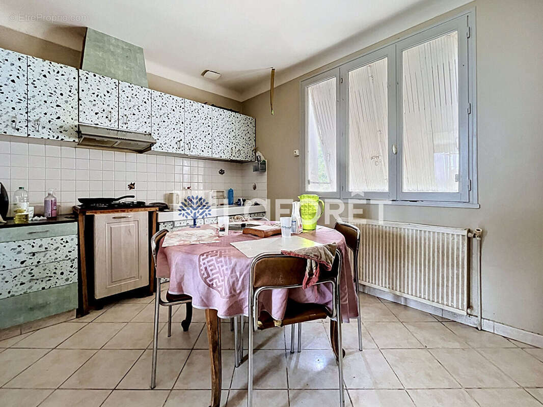 Maison Chatillon Sur Thouet 4 pièce(s) 108m2 - photo 3