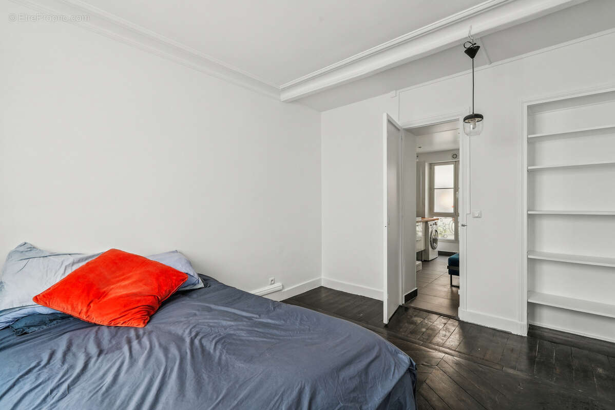 Appartement à PARIS-9E