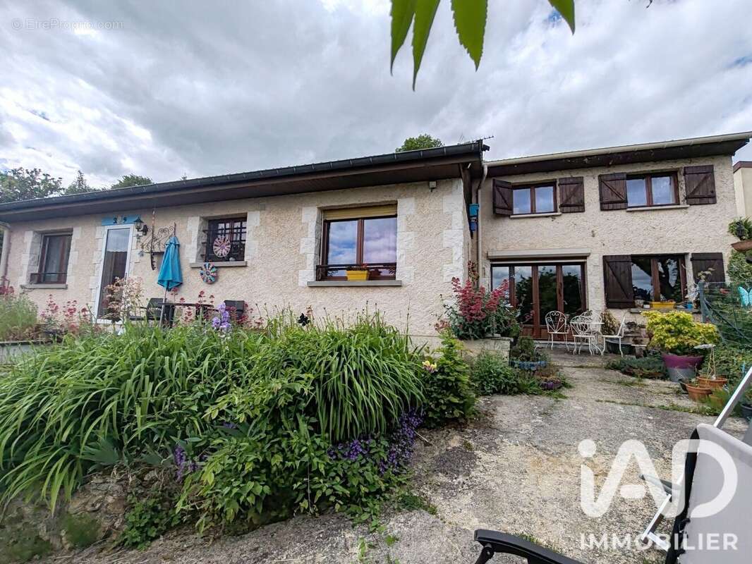 Photo 2 - Maison à CHARMES-LA-COTE