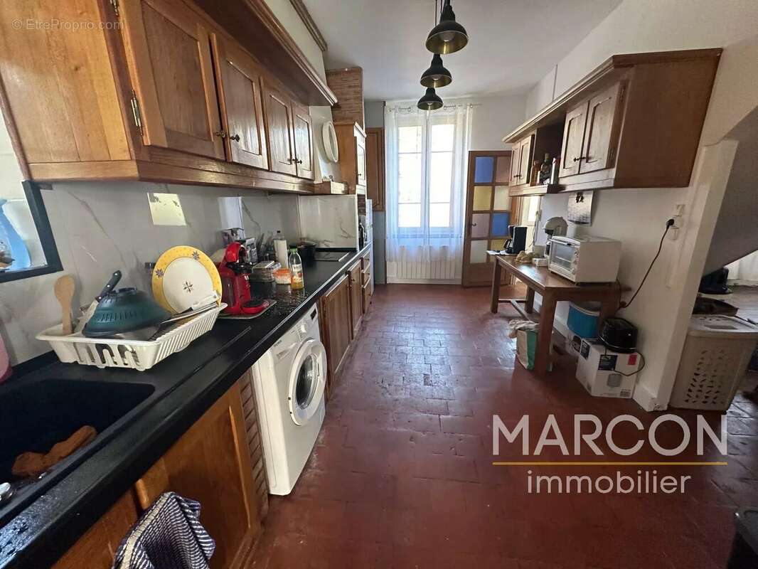 Maison à SAINT-LEGER-BRIDEREIX