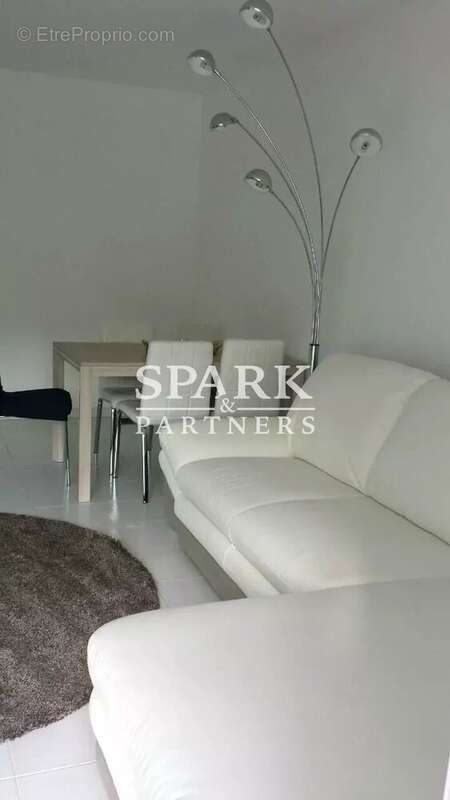 Appartement à BEAUSOLEIL