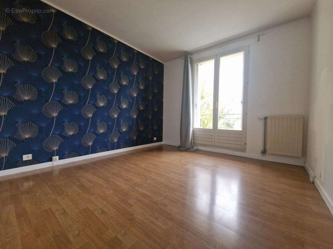Appartement à VAIRES-SUR-MARNE