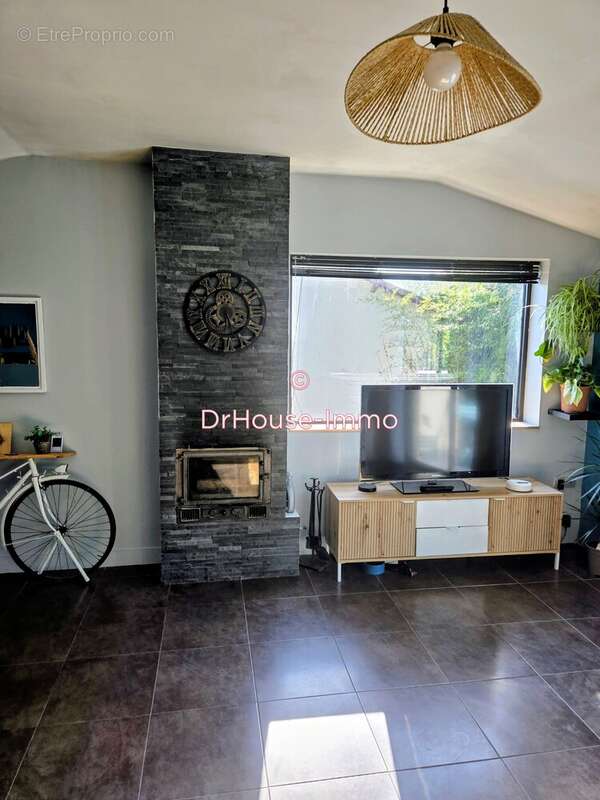 Maison à LA GUIERCHE