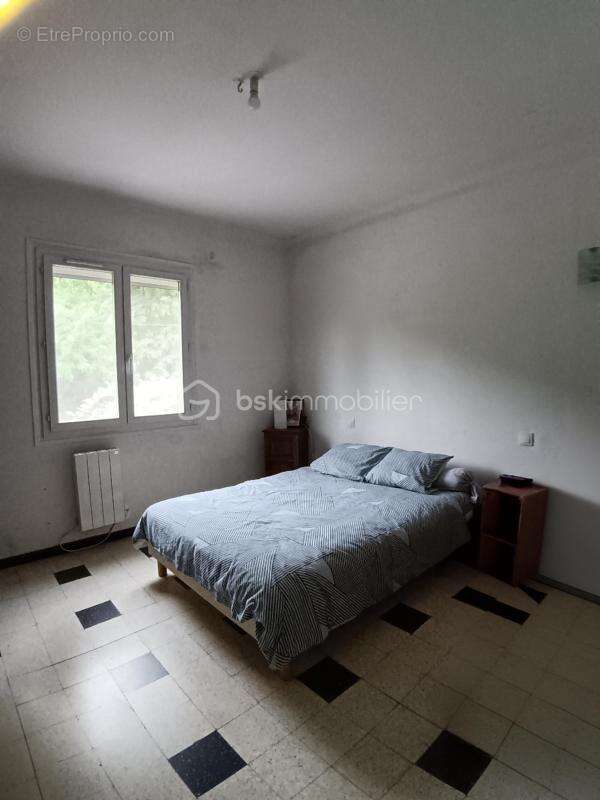 Ensemble immobilier avec appartements / terrasses / jardin / garages reynes 66400 - photo 6