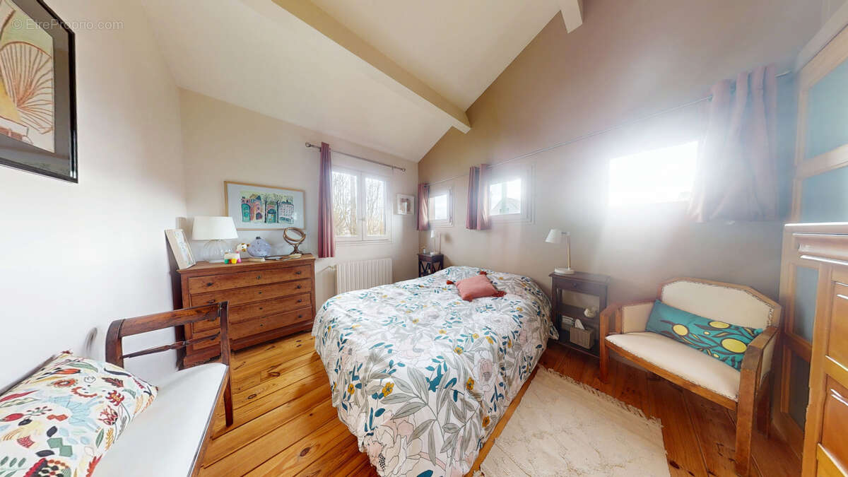 HOUILLES   Quartier très recherché   Maison contemporaine esprit loft   145 m2   12 min RER - photo 12