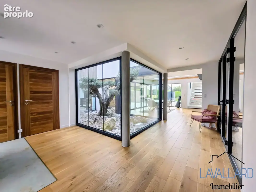 Maison 7 pièces 260 m² à vendre à Salouel (80480) - photo 6