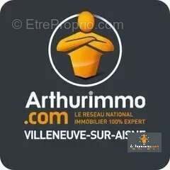 Terrain à NEUFCHATEL-SUR-AISNE